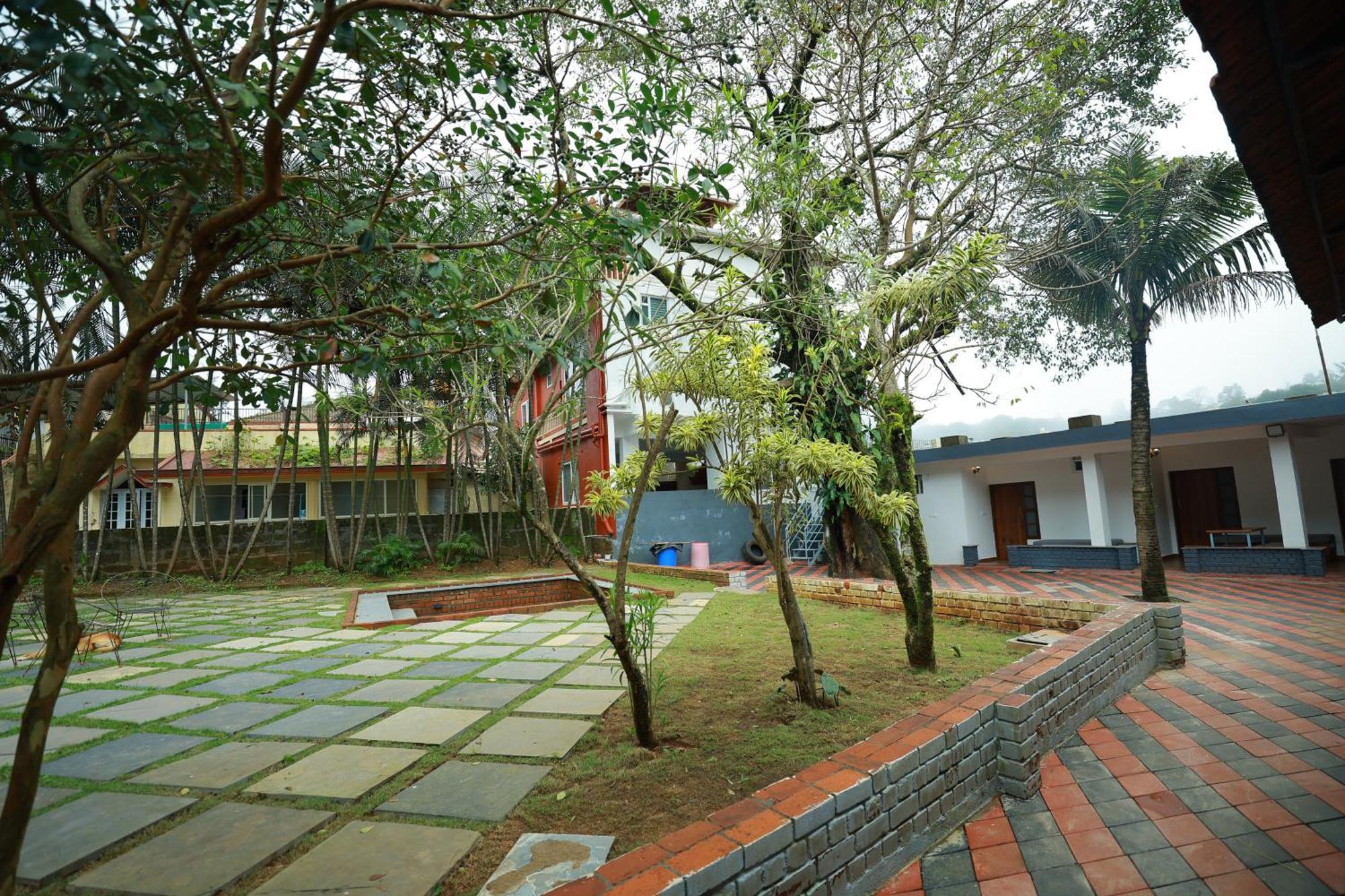 Ayla Homes Madikeri Exteriör bild